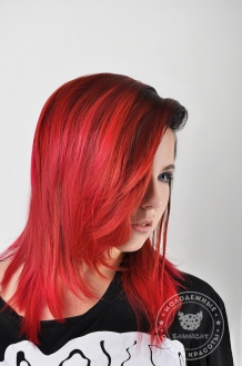 Окрашивание волос в красный
